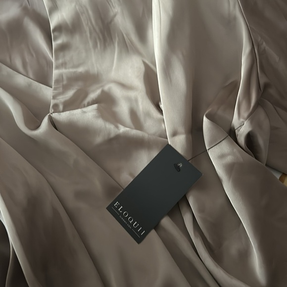 Silk blouse - Picture 2 of 2